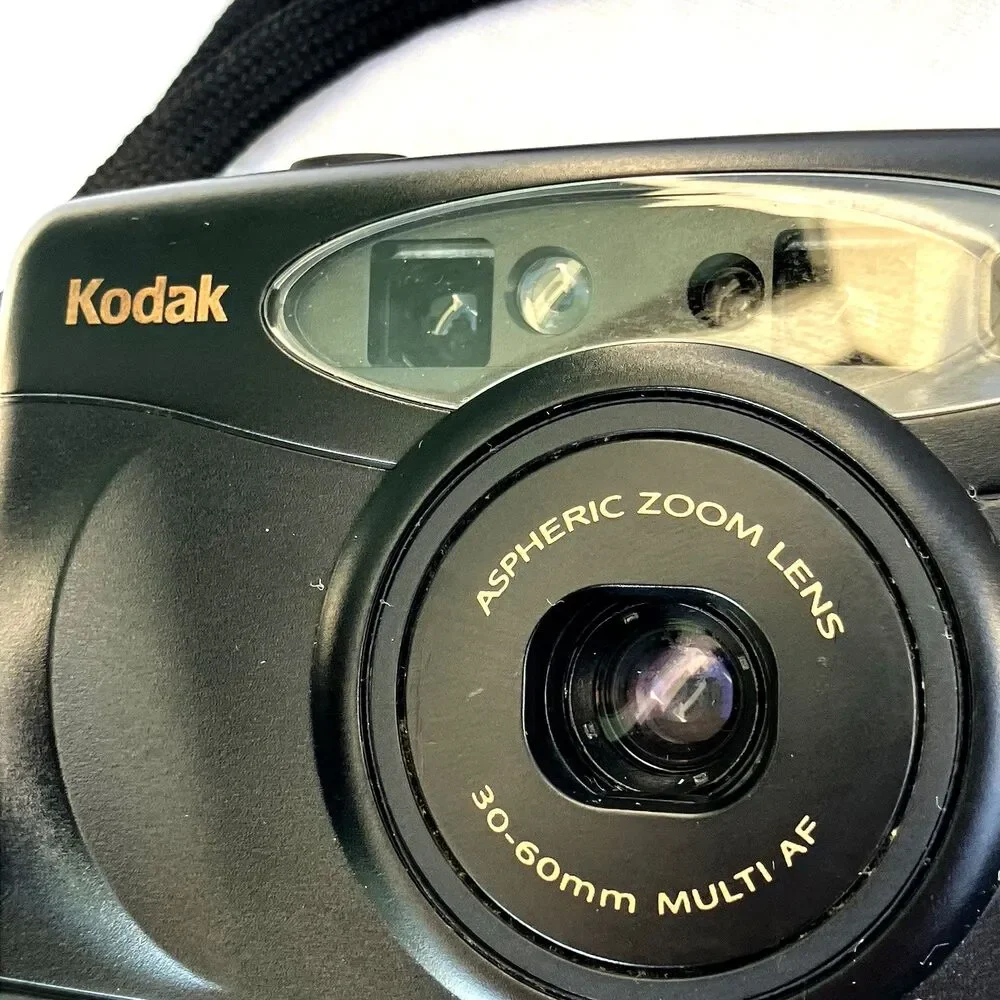 Kodak Advantix 4100ix Zoom Film Camera with Case Vintage 30-60 Lens Point Shoot